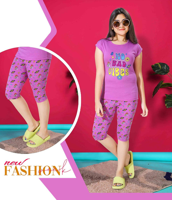 PACK OF 2 GIRLS HALF SLEEVEES CAPRI SET image 1